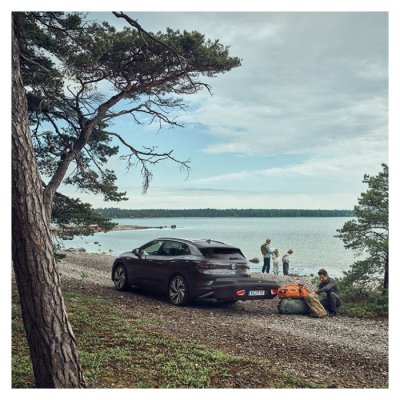 Thule Arcos M bagageboks 300L inkl. Arcos platform