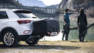 TOWBOX ALPHA BLACK Box m/rampe 330 liter