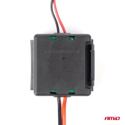 Bil Strøm Signal Filter Anti-interferens med stik 12V AMIO-04101