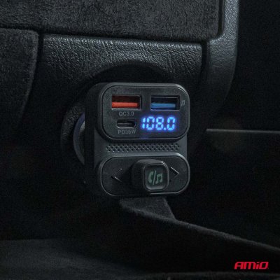 Bil FM Transmitter 2×USB-A 1×USB 12V 24V AMIO-04649