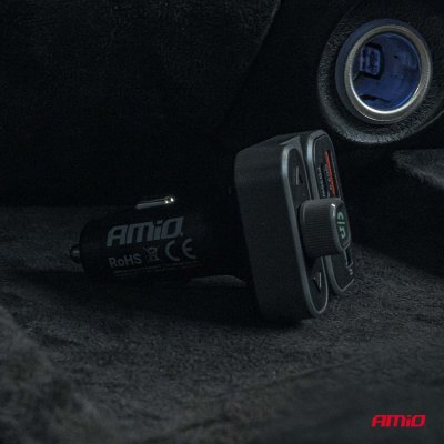 Bil FM Transmitter 2×USB-A 1×USB 12V 24V AMIO-04649