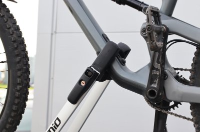 Tag cykelholder aluminium RBR-02 AMiO-02589