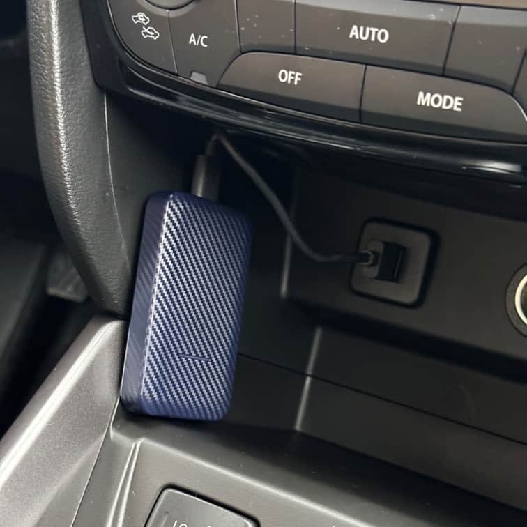 WIRELESS CARPLAY / ANDROID-AUTO ADAPTER