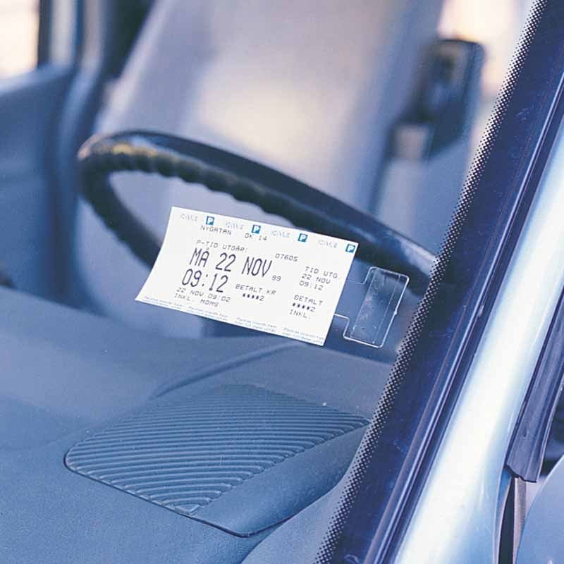 Billetholder til bilen